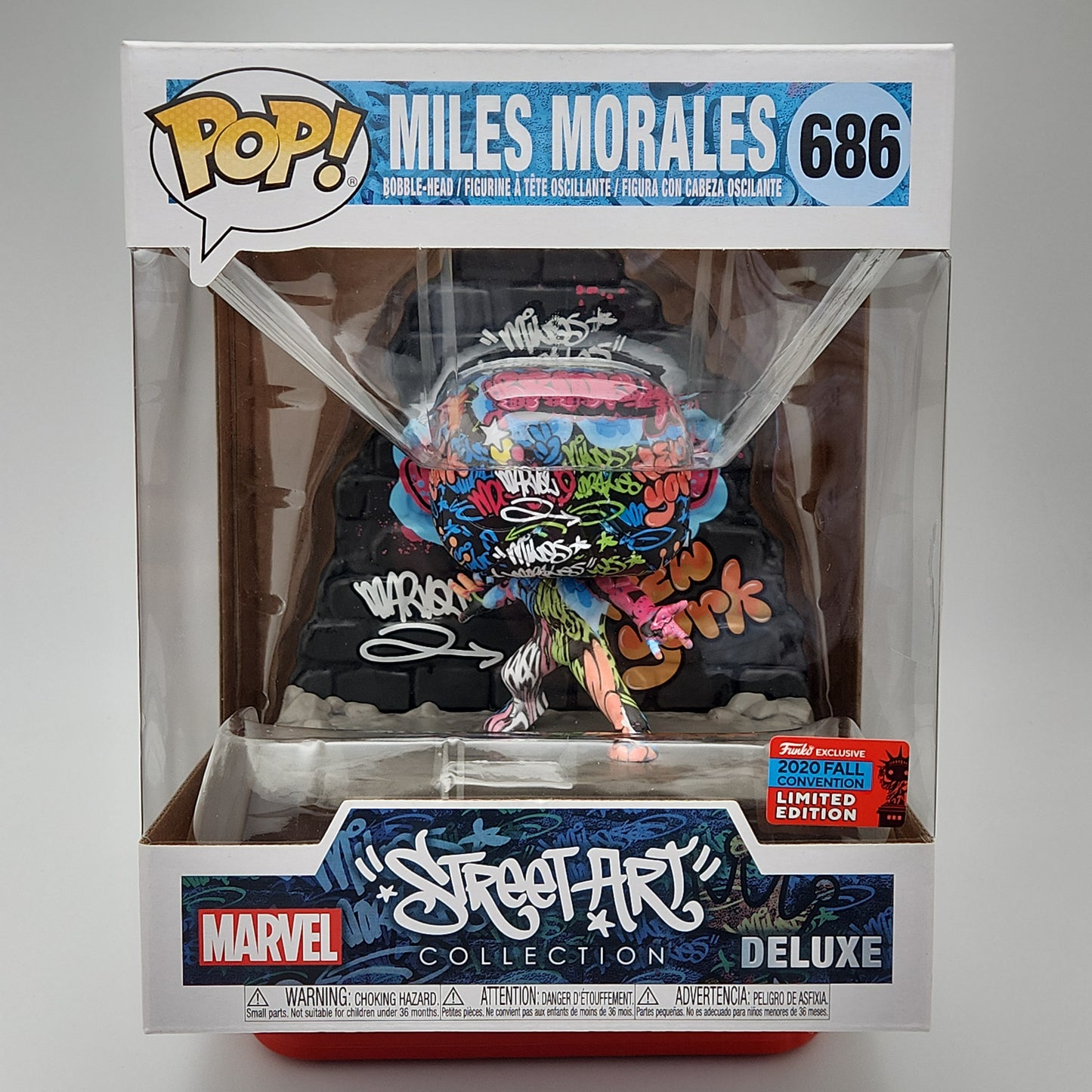 Funko Pop! Marvel- Deluxe Street Art: Miles Morales