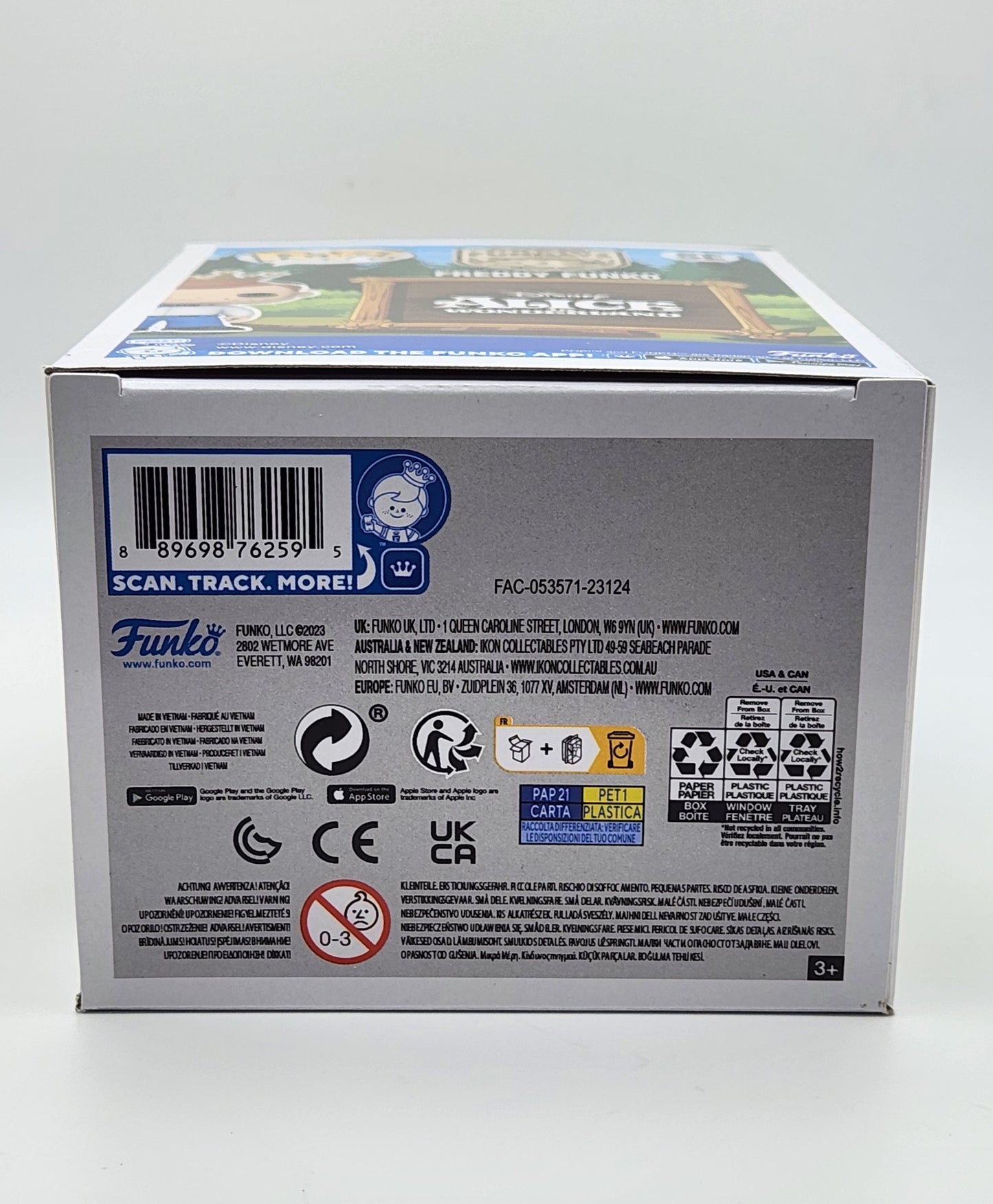 Funko Pop! SE- Camp Fundays 2023- Freddy Funko As Mad Hatter (GITD)