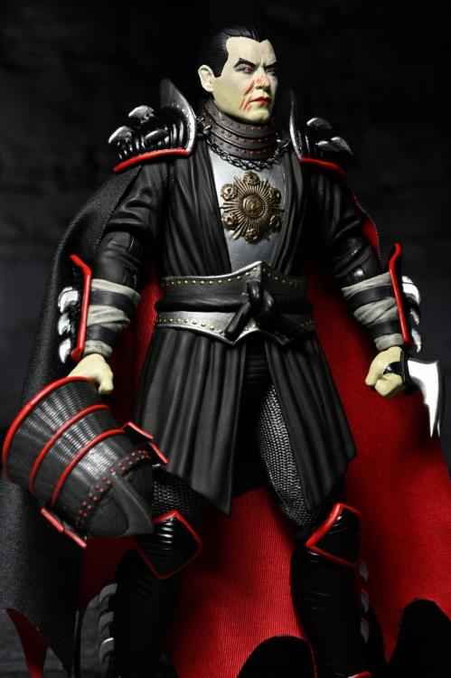Teenage Mutant Ninja Turtles x Universal Monsters- Shredder as Dracula (NECA)