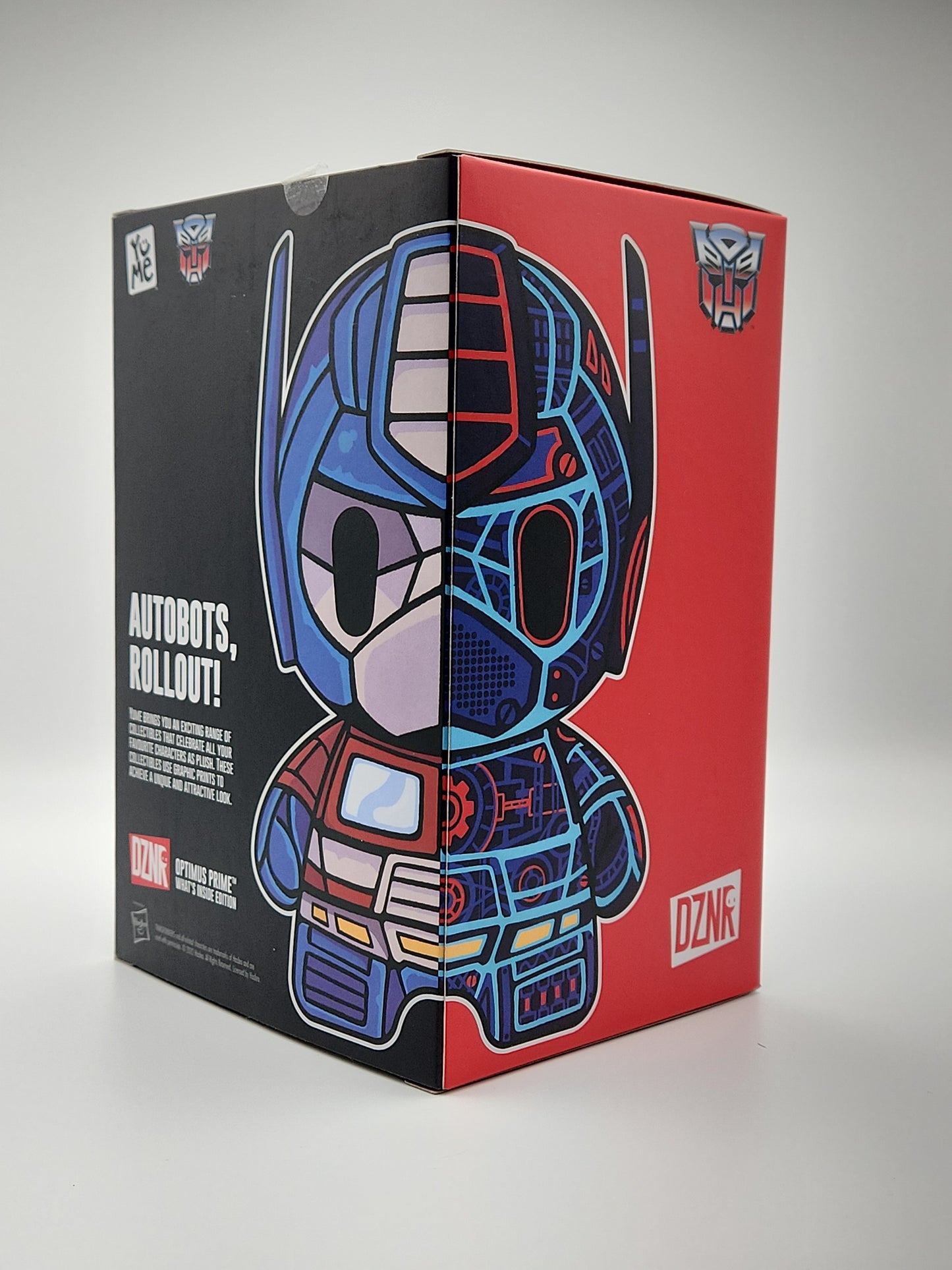 YuMe DZNR- Transformers Optimus Prime Plush