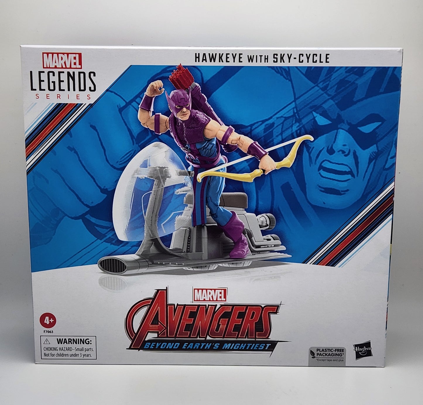 Marvel Legends Series Collection- Avengers: Beyond Earth's Mightiest- Hawkeye with Sky Cycle