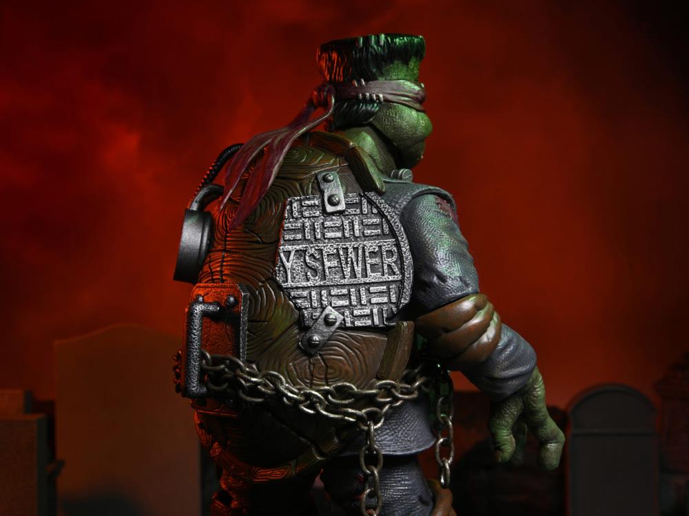 Teenage Mutant Ninja Turtles x Universal Monsters- Ultimate Raphael as Frankenstein's Monster (NECA)
