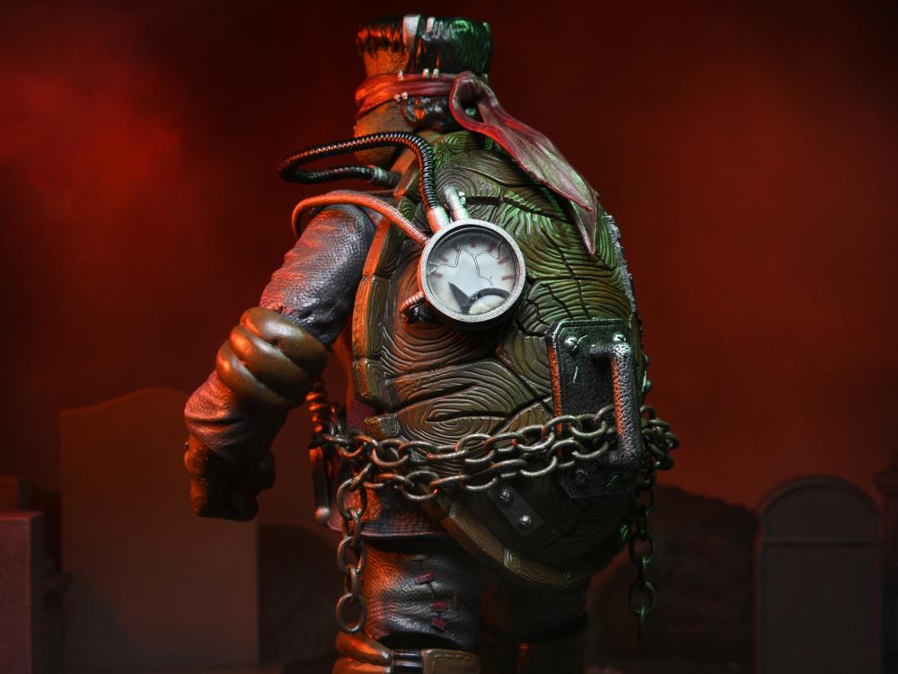 Teenage Mutant Ninja Turtles x Universal Monsters- Ultimate Raphael as Frankenstein's Monster (NECA)