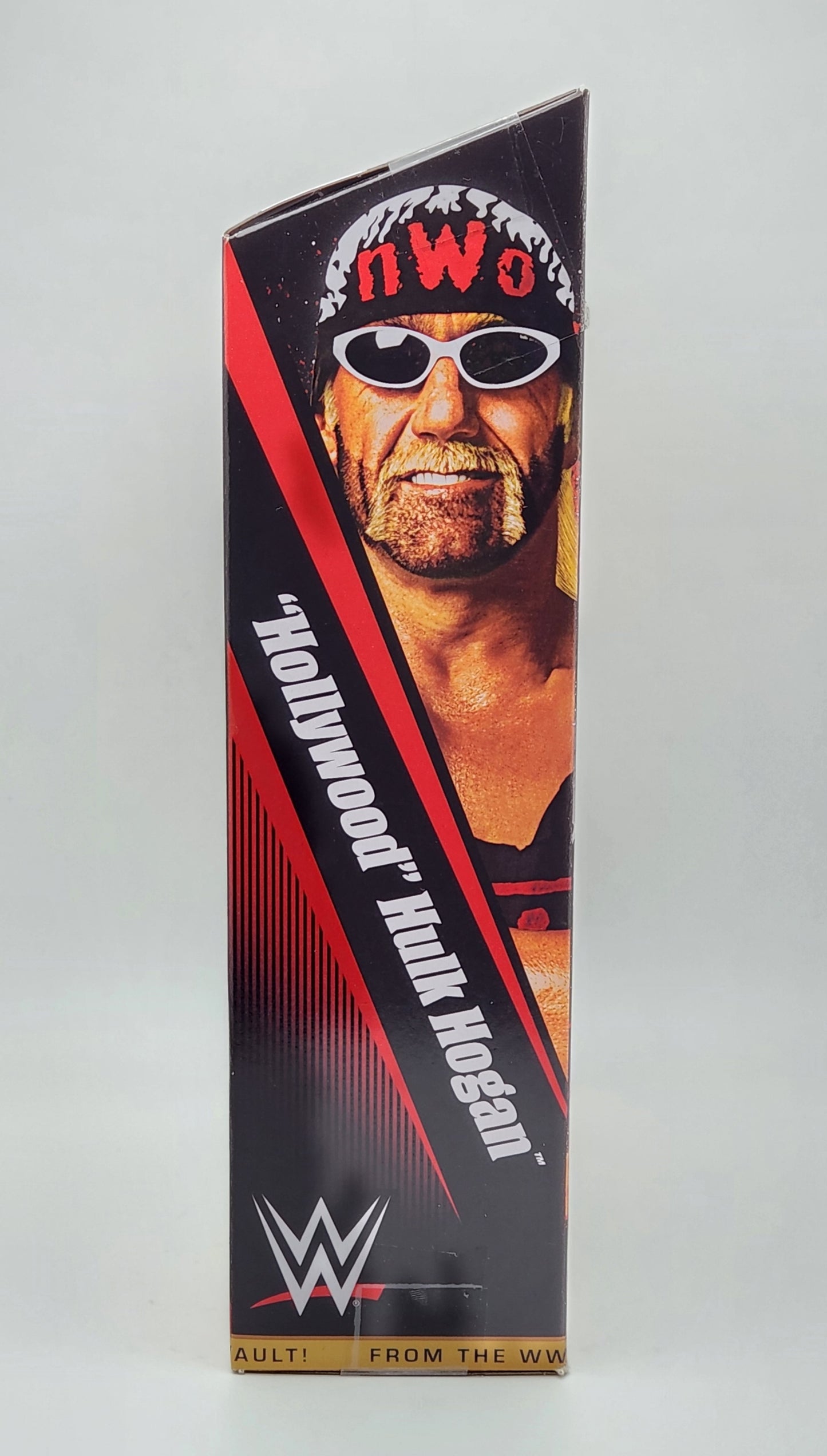 WWE Elite Collection Series- From The Vault Series 7- Hollywood Hulk Hogan (NWO Wolfpack)