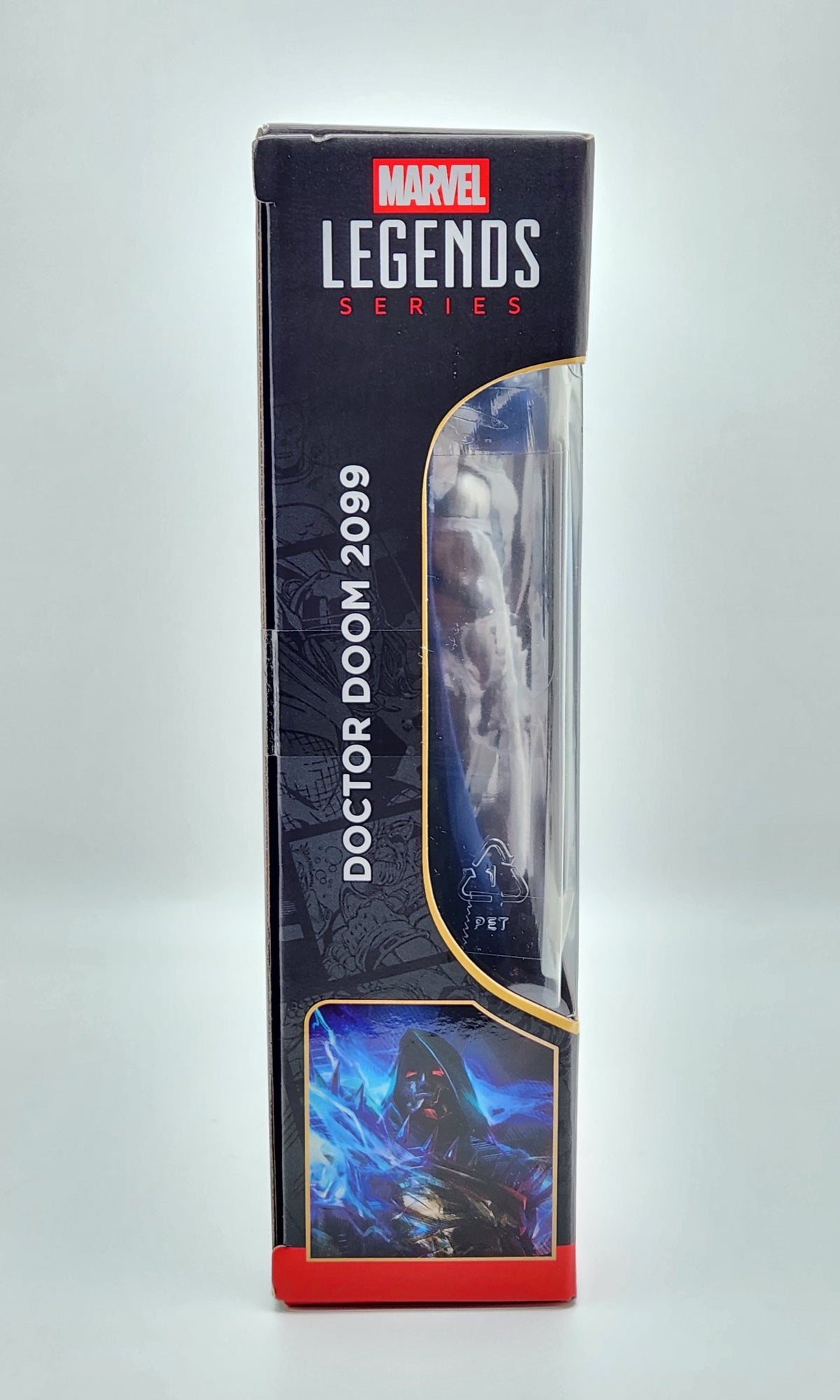 Marvel Legends Series Collection- Magic the Gathering- Doctor Doom 2099