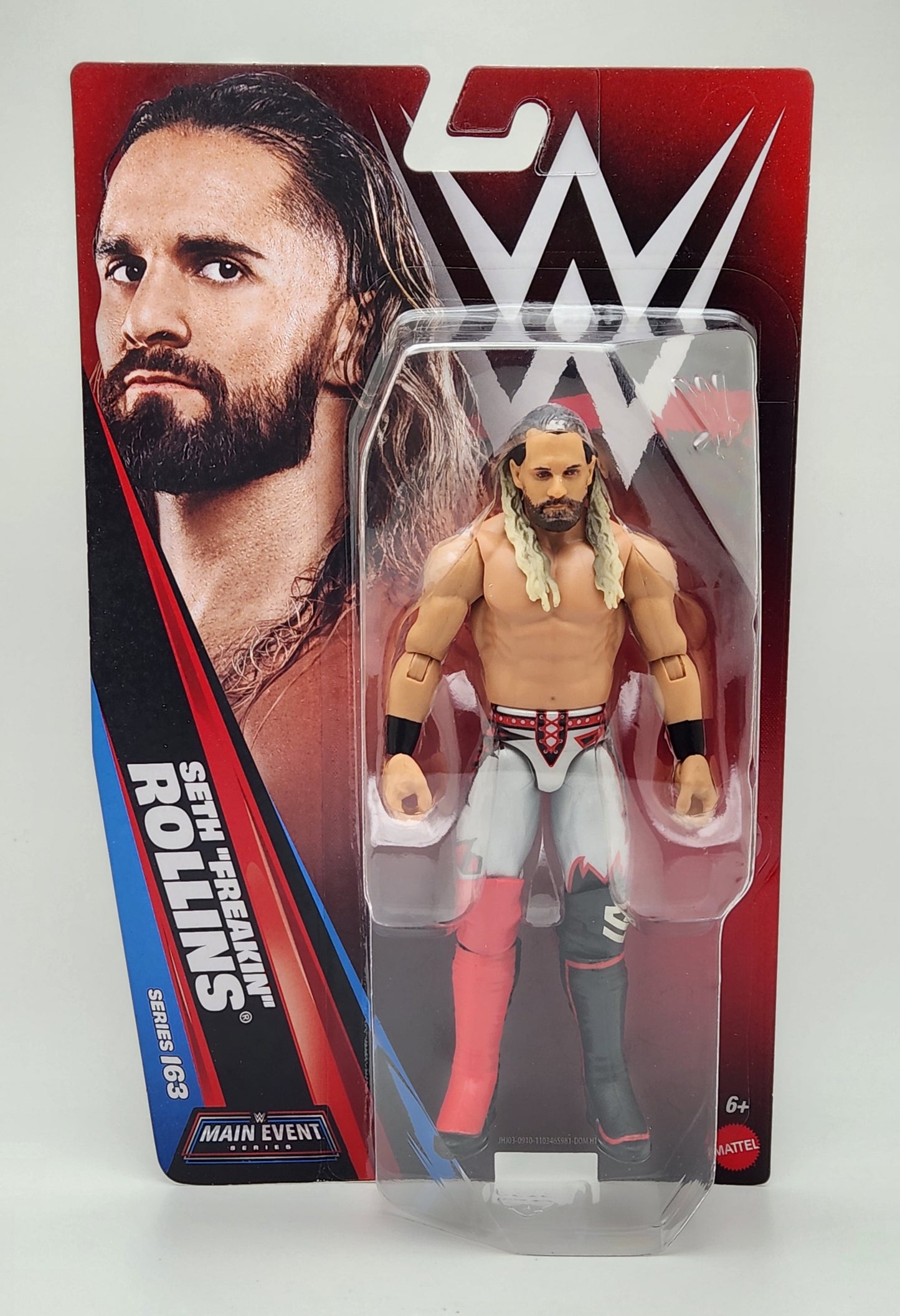 WWE Basic Series 163- Main Event: Seth "Freakin" Rollins