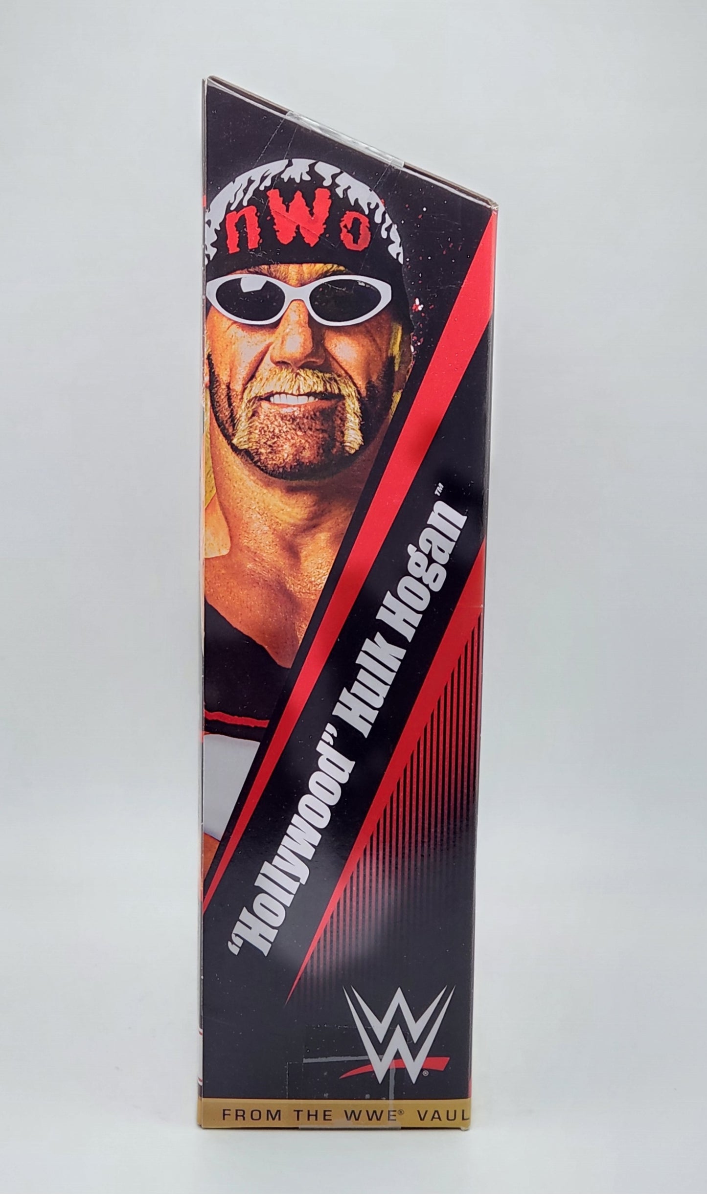 WWE Elite Collection Series- From The Vault Series 7- Hollywood Hulk Hogan (NWO Wolfpack)