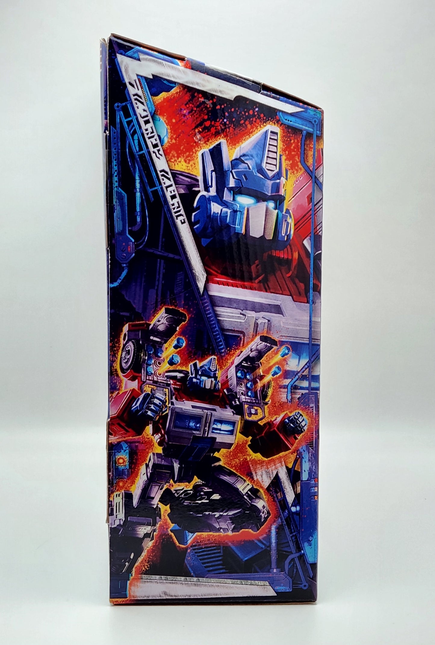 Transformers- Legacy United- G2 Universe Laser Optimus Prime